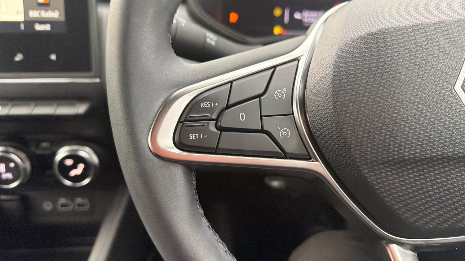 Used Renault Clio 2024 for sale - 77180647: Photo 25