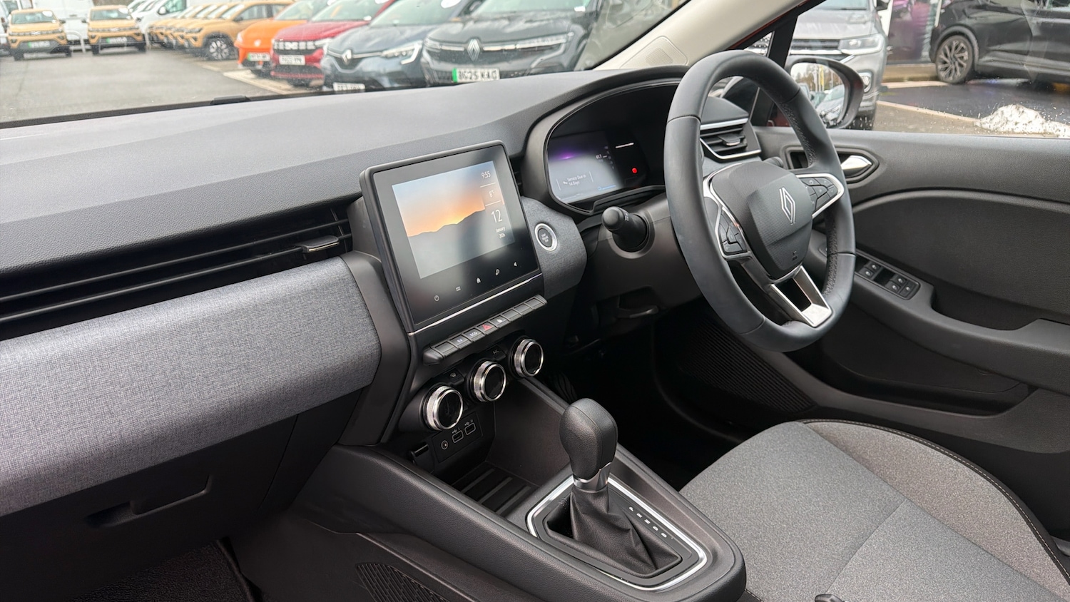 Used Renault Clio 2024 for sale - 77180647: Photo 9