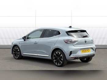Used Renault Clio 2025 for sale - 78779336: Photo
