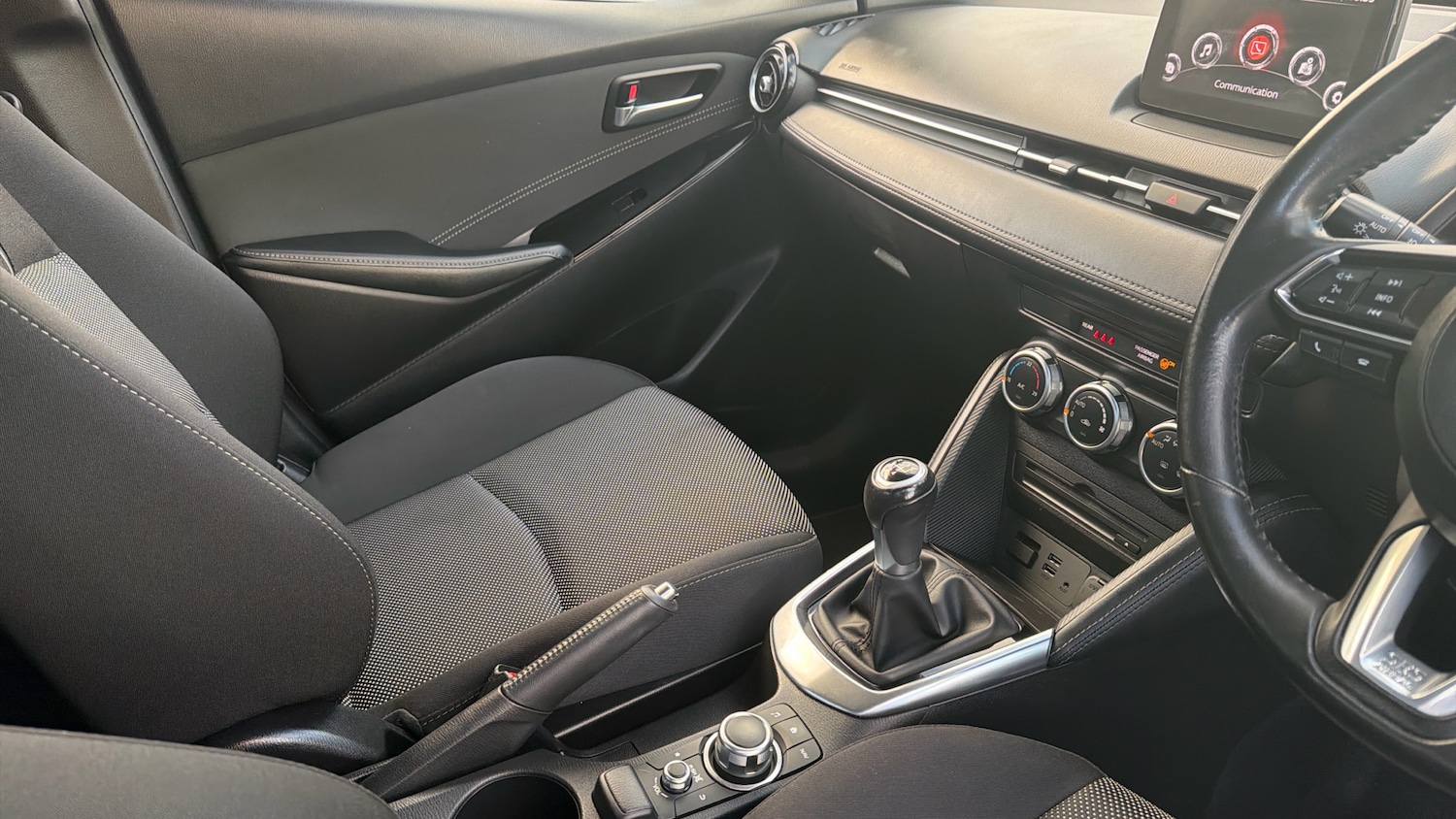 Used Mazda Mazda2 2019 for sale - 76393400: Photo 14