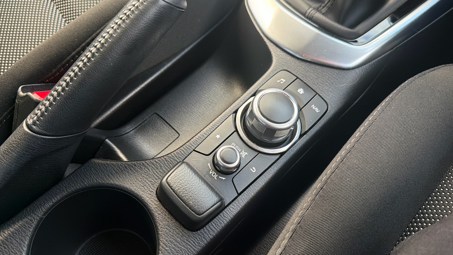 Used Mazda Mazda2 2019 for sale - 76393400: Photo 32