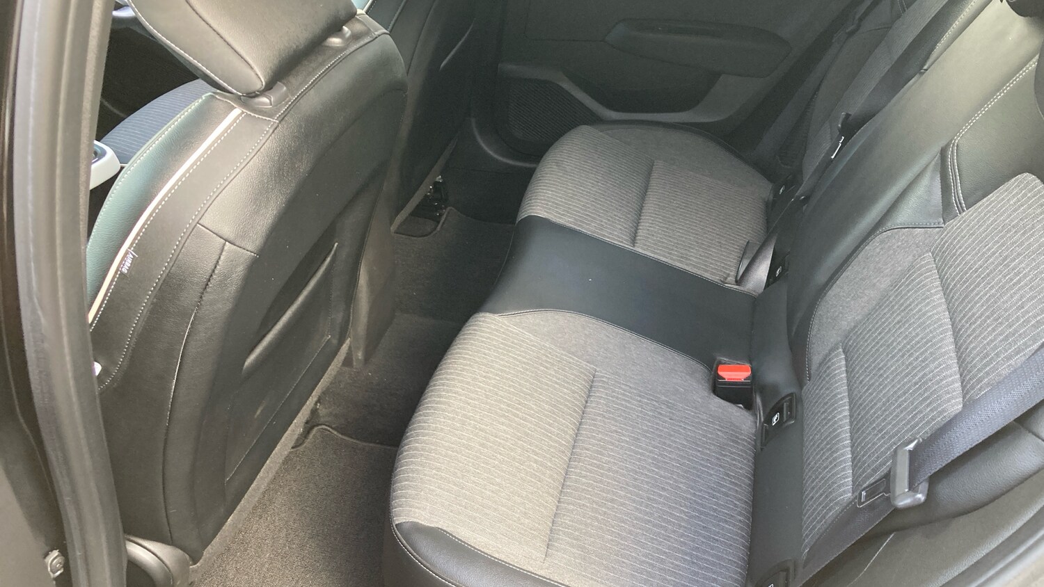 Used Renault Clio 2022 for sale - 76542787: Photo 16