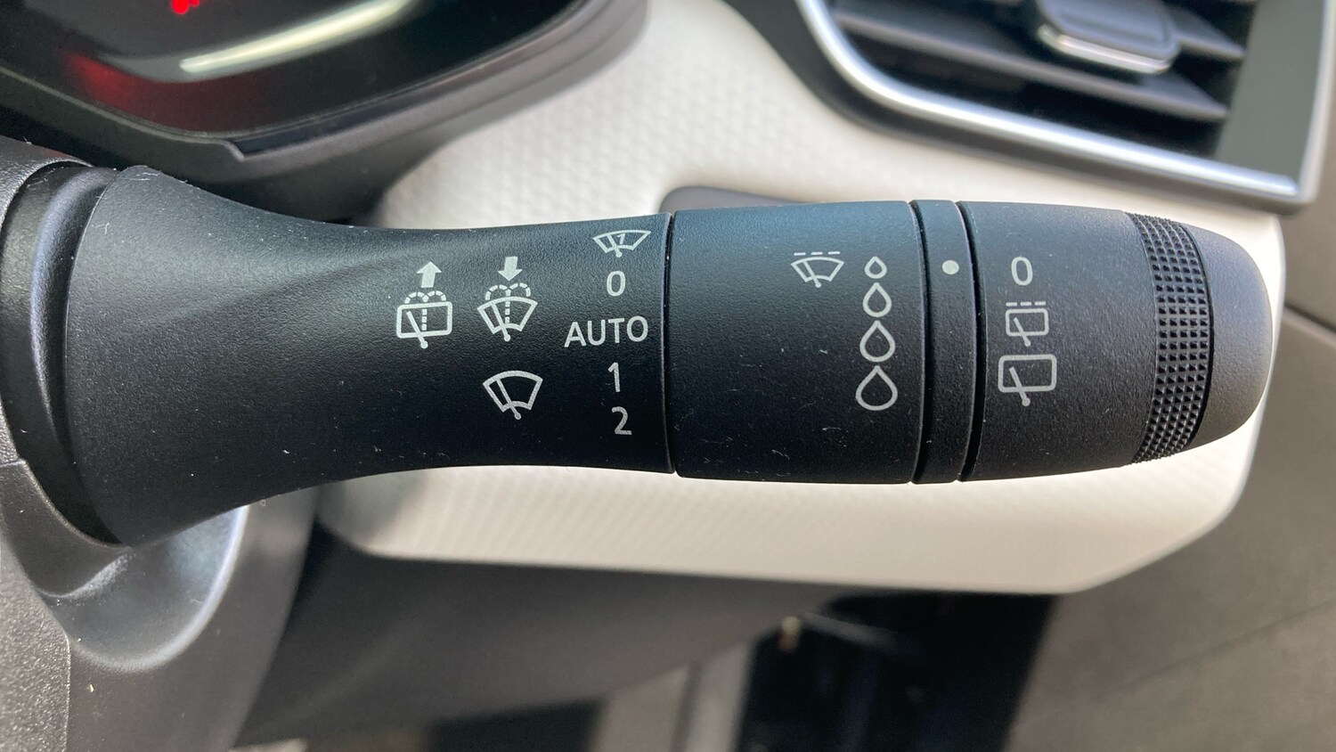 Used Renault Clio 2022 for sale - 76542787: Photo 36