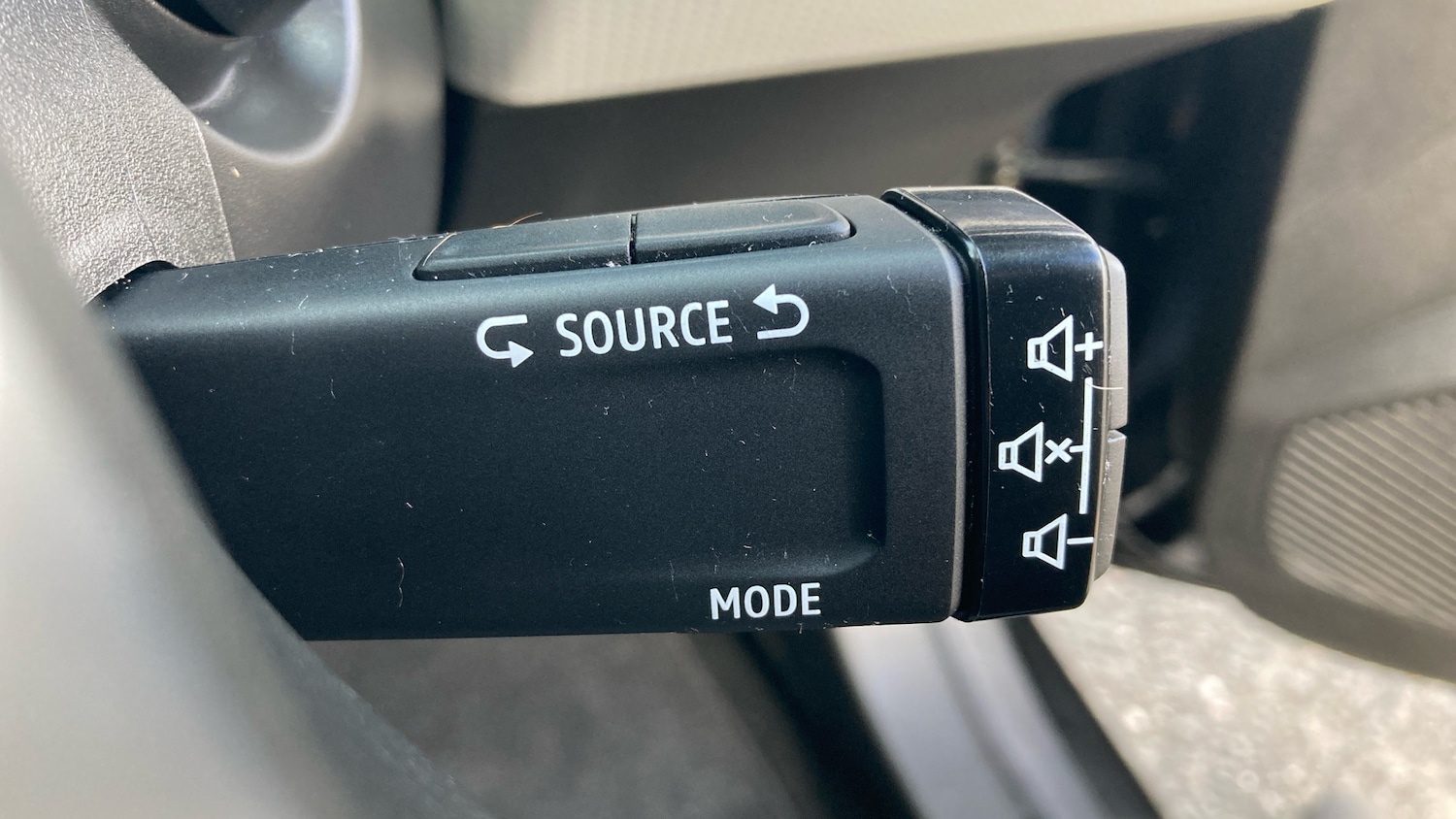 Used Renault Clio 2022 for sale - 76542787: Photo 37