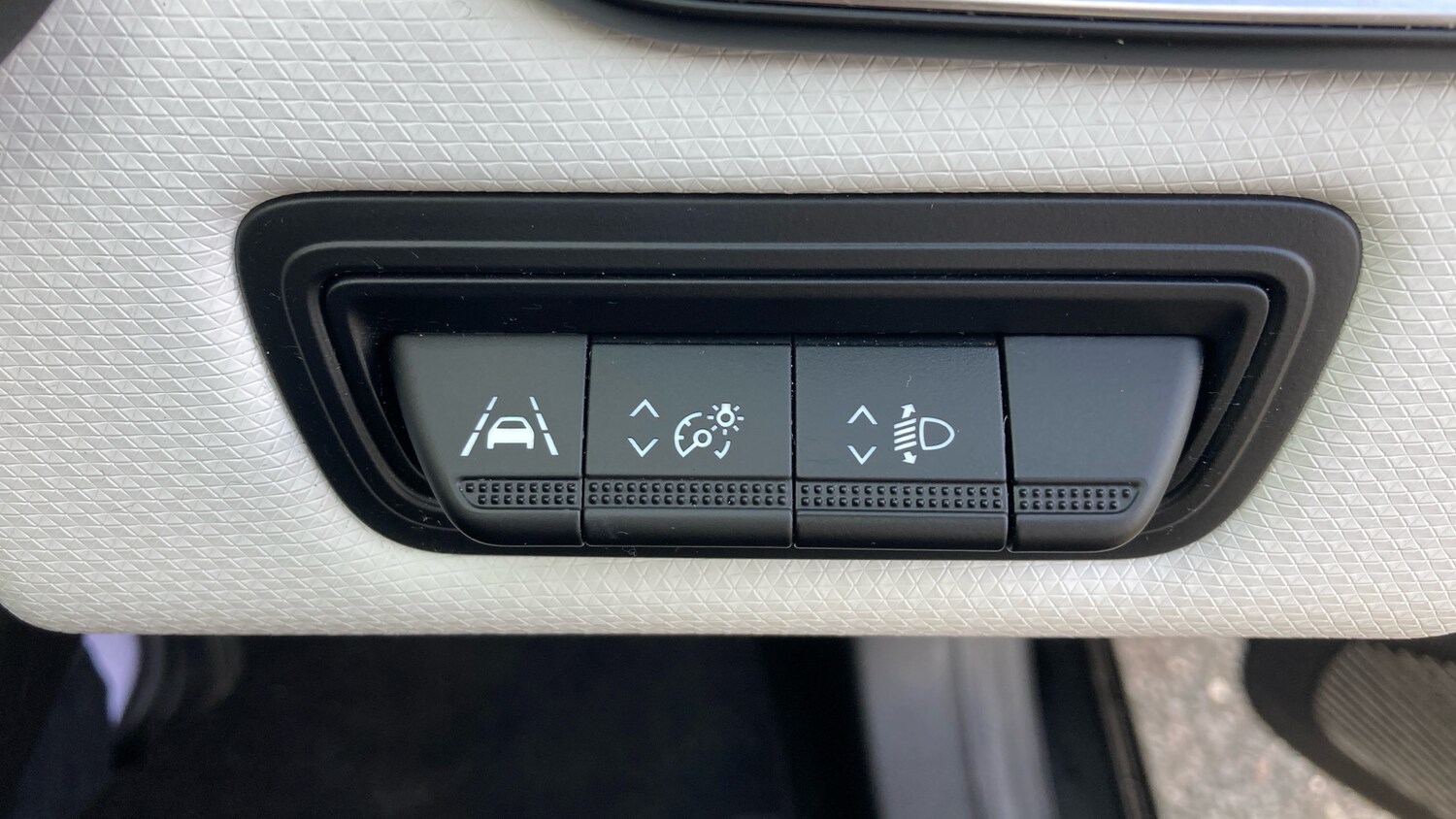 Used Renault Clio 2022 for sale - 76542787: Photo 38