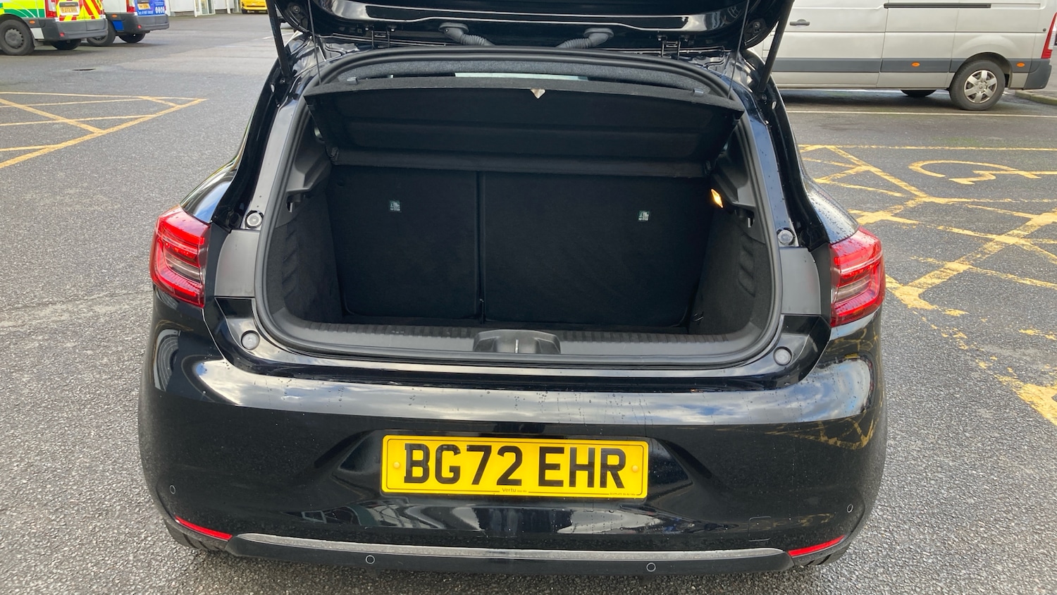 Used Renault Clio 2022 for sale - 76542787: Photo 4