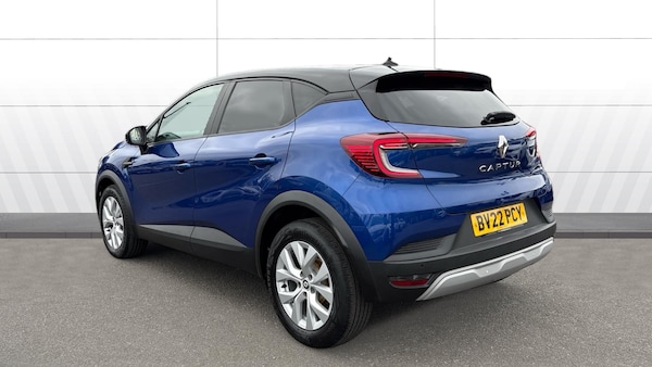 Used Renault Captur 2022 for sale - 76263222: Photo 2