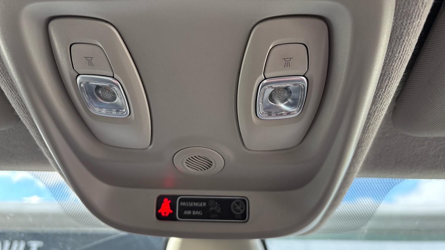 Used Renault Clio 2017 for sale - 76625605: Photo 23