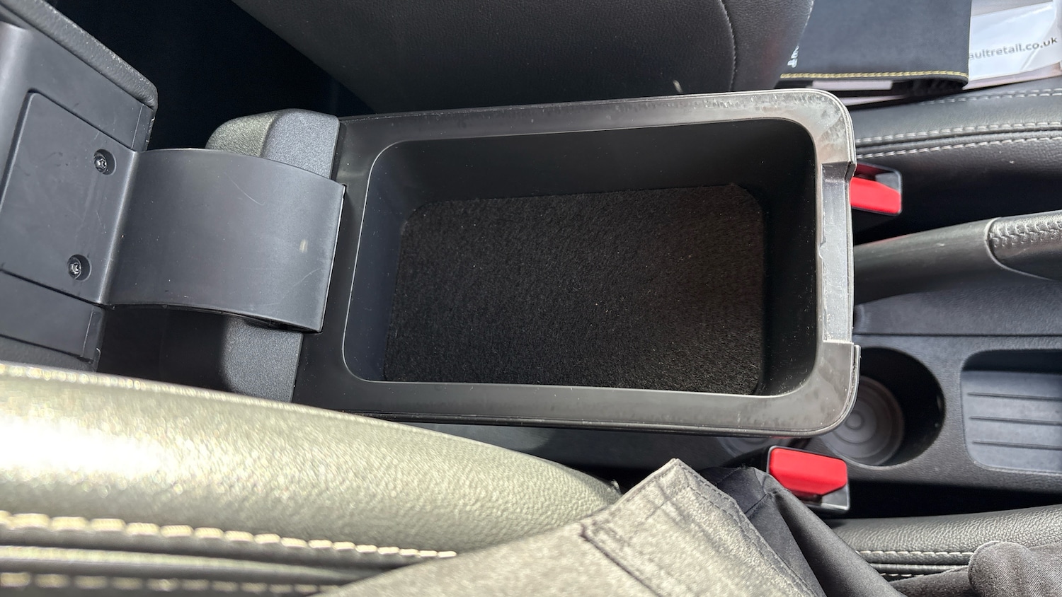 Used Renault Clio 2017 for sale - 76625605: Photo 34