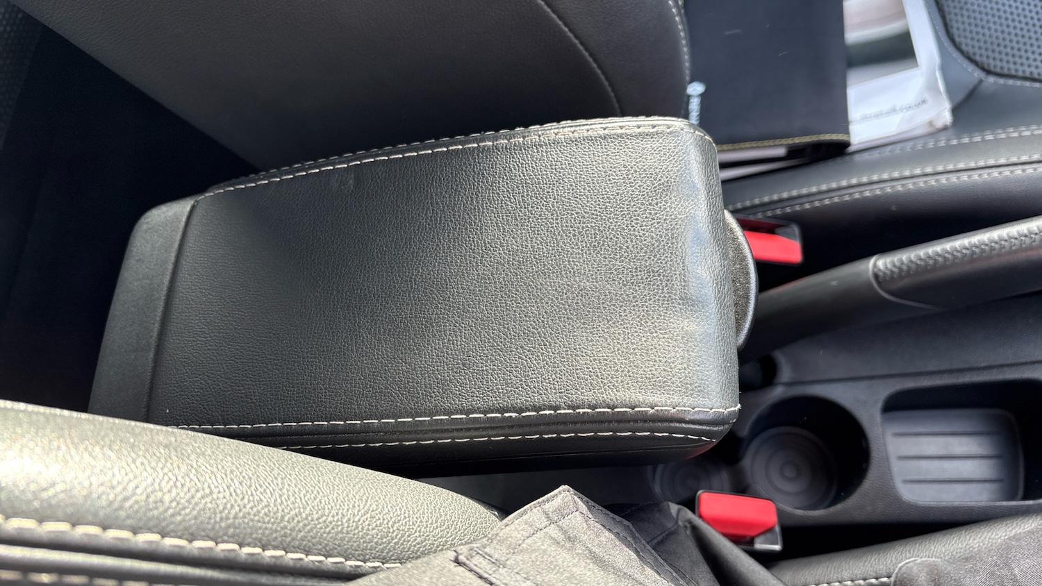 Used Renault Clio 2017 for sale - 76625605: Photo 35