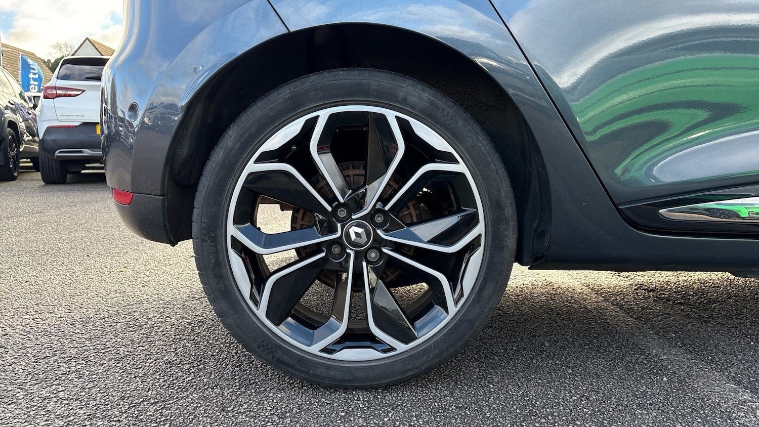 Used Renault Clio 2017 for sale - 76625605: Photo 7