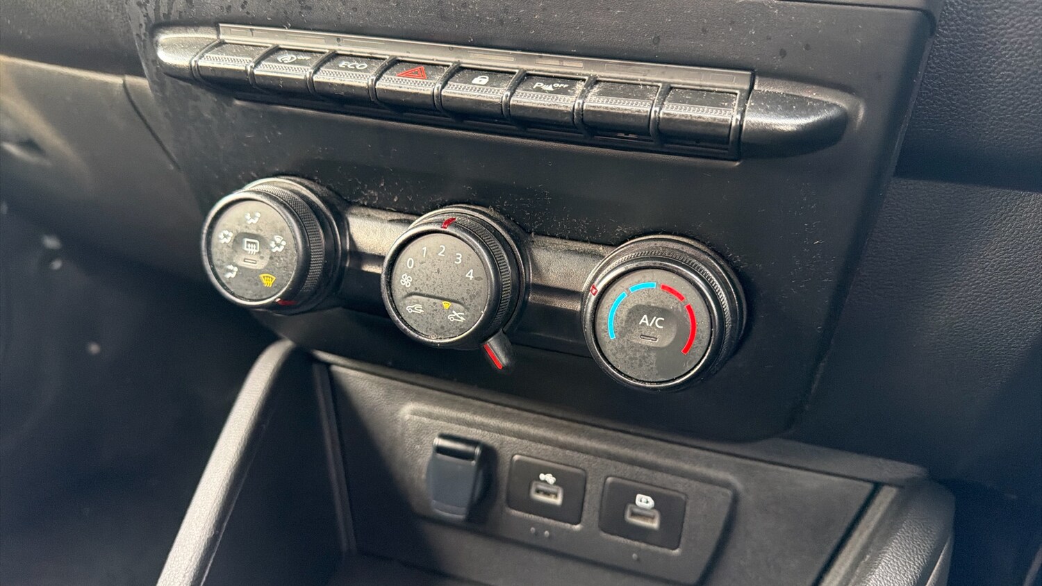 Used Dacia Duster 2023 for sale - 77996930: Photo 27