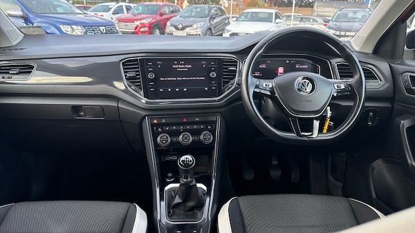 Used Volkswagen T-Roc 2019 for sale - 76157078: Photo 10
