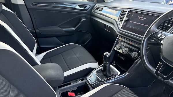 Used Volkswagen T-Roc 2019 for sale - 76157078: Photo 14