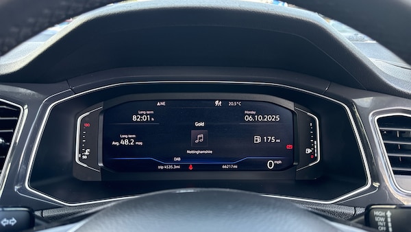 Used Volkswagen T-Roc 2019 for sale - 76157078: Photo 18