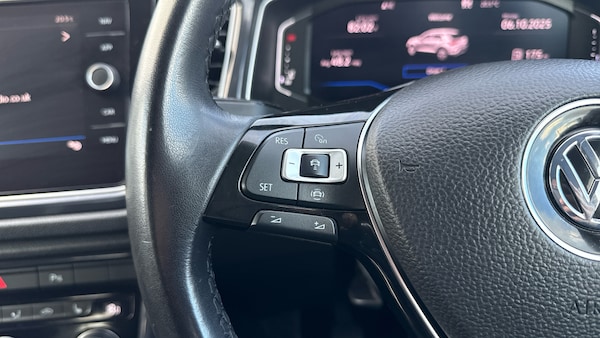 Used Volkswagen T-Roc 2019 for sale - 76157078: Photo 28