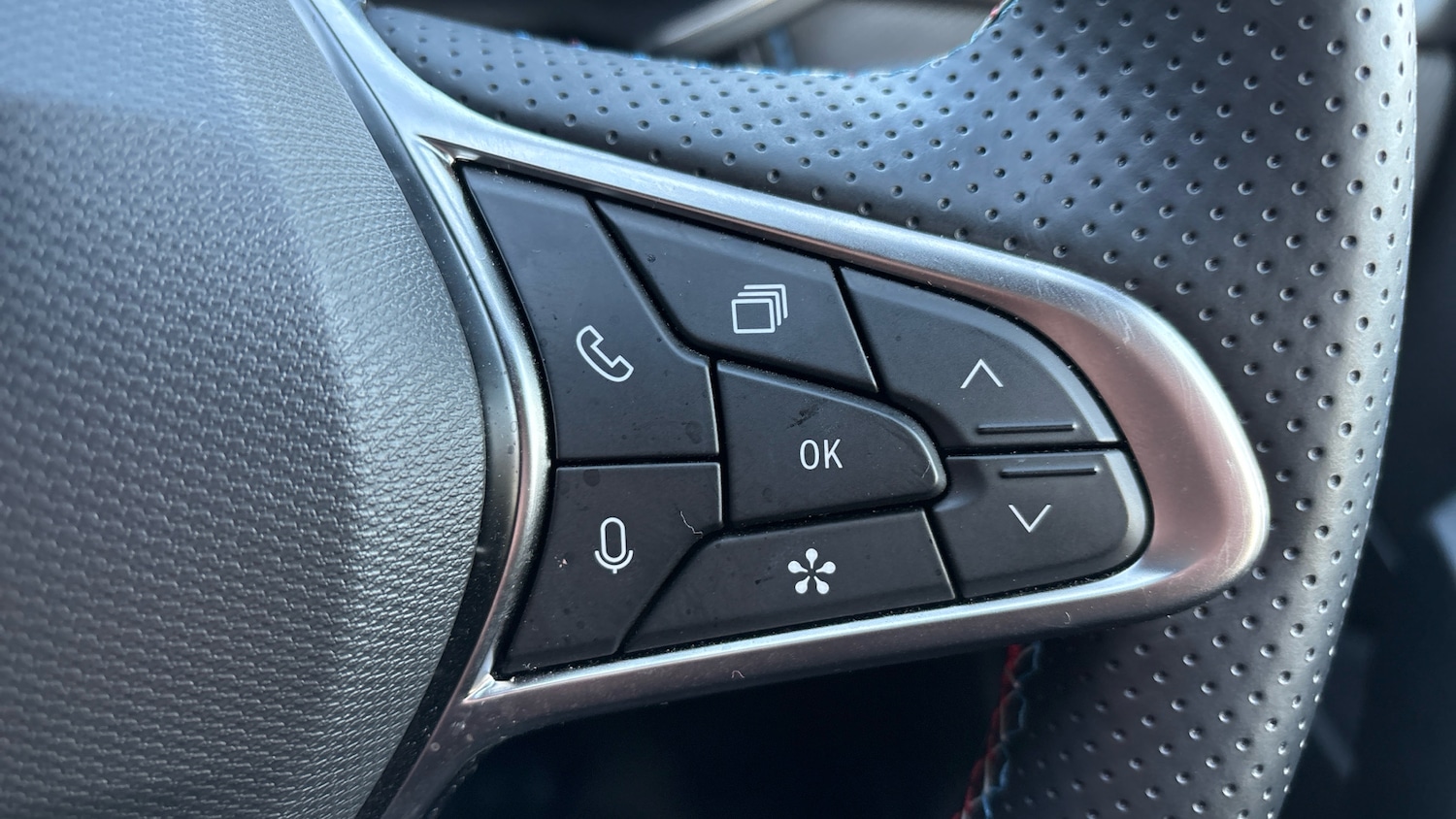 Used Renault Other 2025 for sale - 76958442: Photo 24