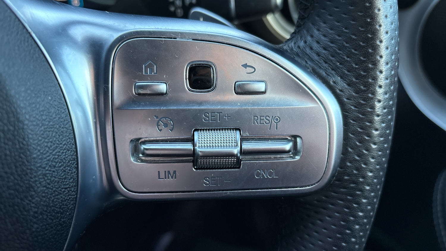 Used Mercedes-Benz C Class 2019 for sale - 77077226: Photo 24