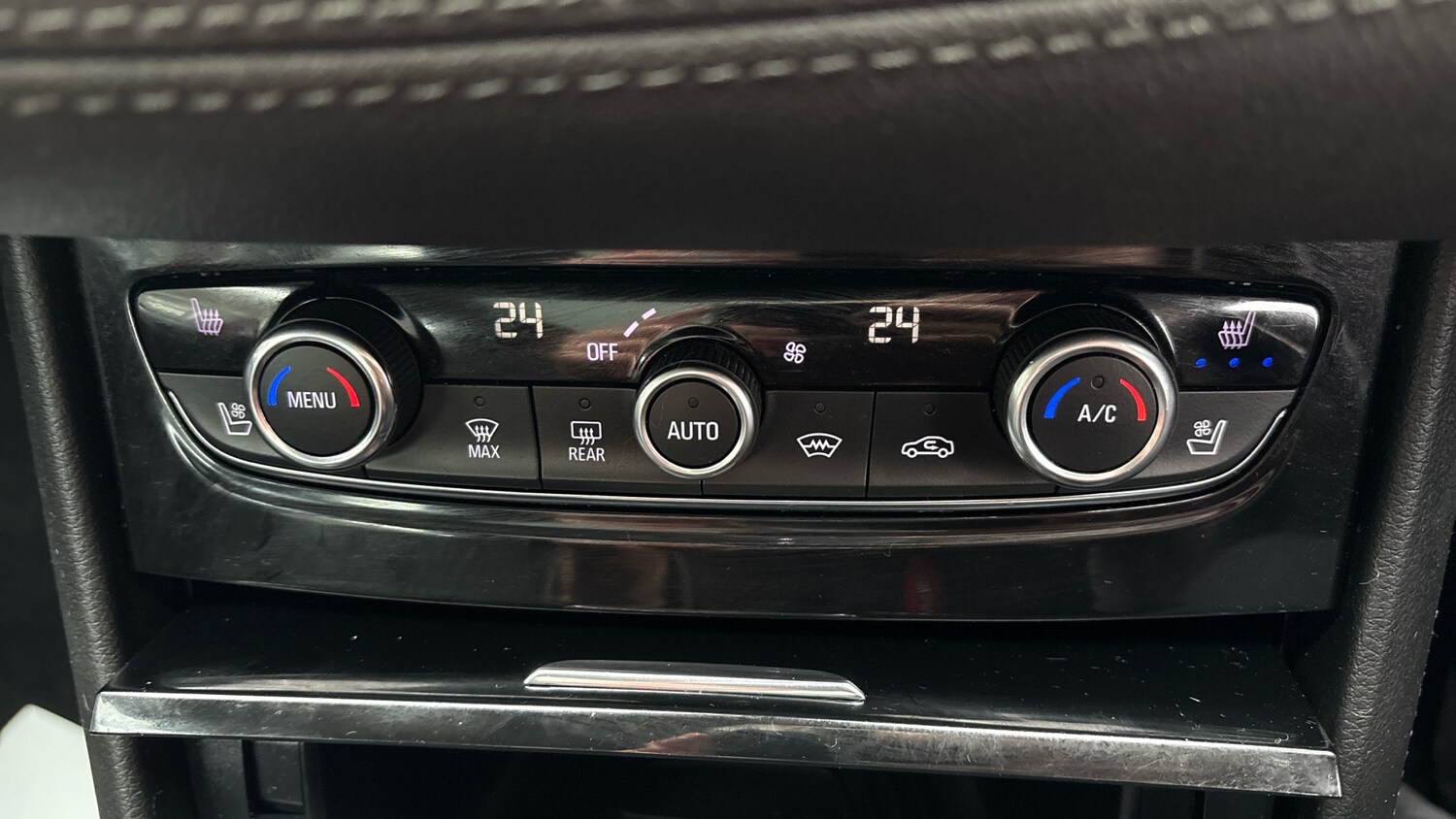 Used Vauxhall Grandland X 2021 for sale - 77366081: Photo 31