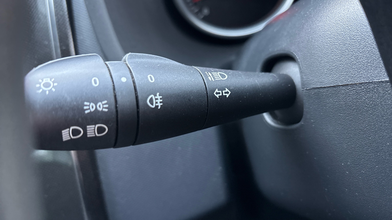 Used Dacia Sandero 2018 for sale - 77118417: Photo 34