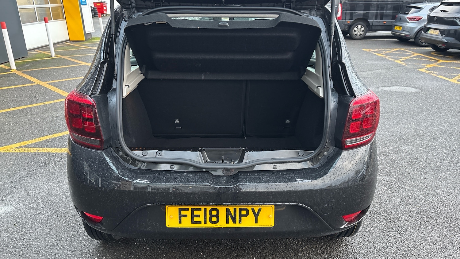 Used Dacia Sandero 2018 for sale - 77118417: Photo 4