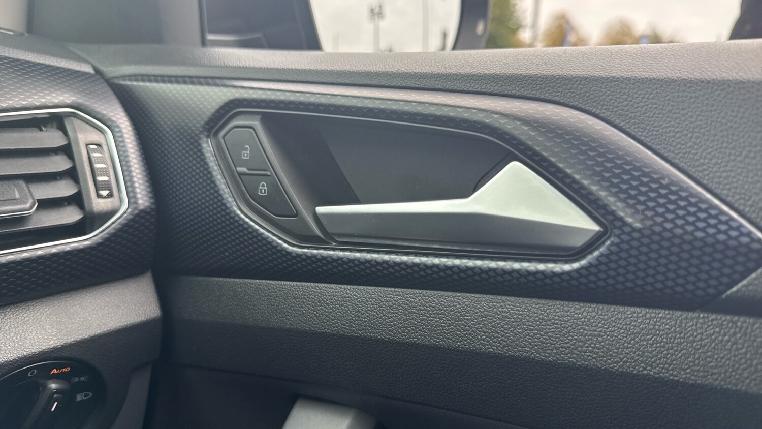 Used Volkswagen T-Cross 2021 for sale - 76268175: Photo 26