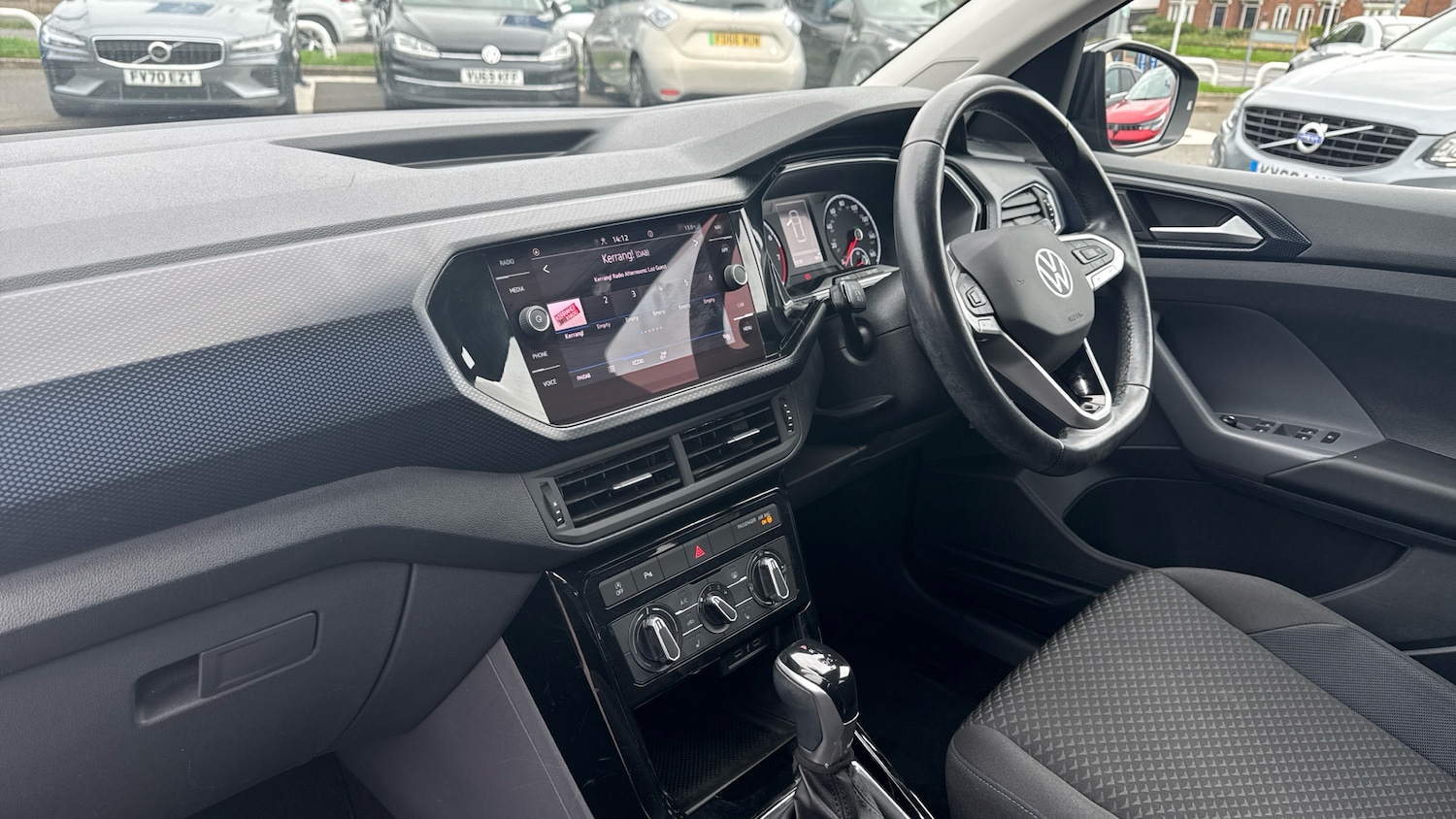 Used Volkswagen T-Cross 2021 for sale - 76268175: Photo 9