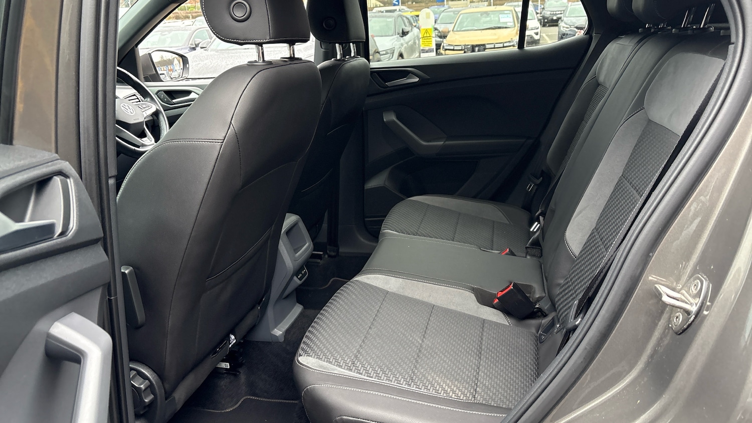 Used Volkswagen T-Cross 2021 for sale - 77663319: Photo 16