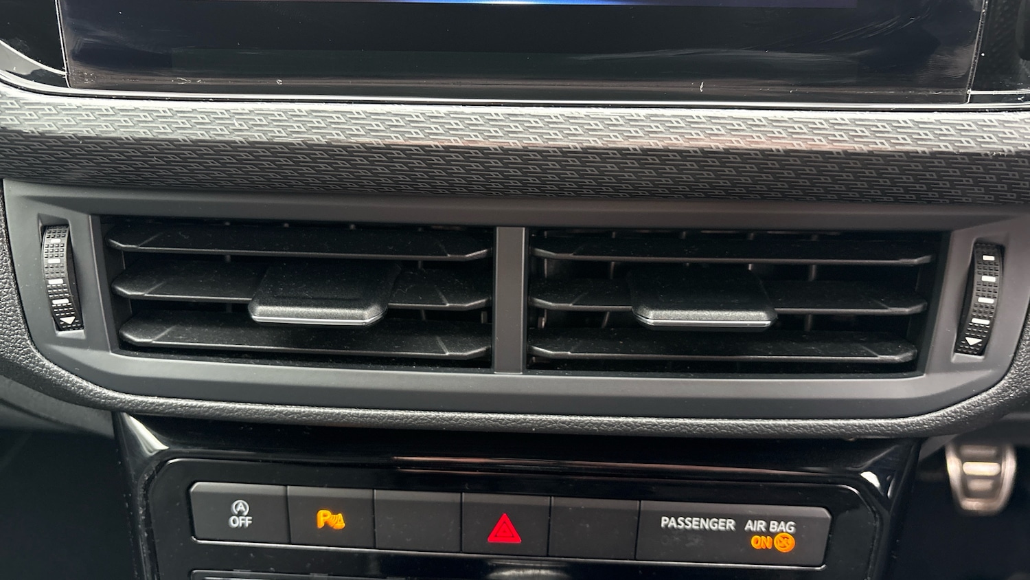 Used Volkswagen T-Cross 2021 for sale - 77663319: Photo 26