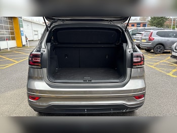Used Volkswagen T-Cross 2021 for sale - 77663319: Photo
