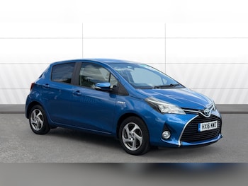 Used Toyota Yaris 2016 for sale - 79460476: Photo