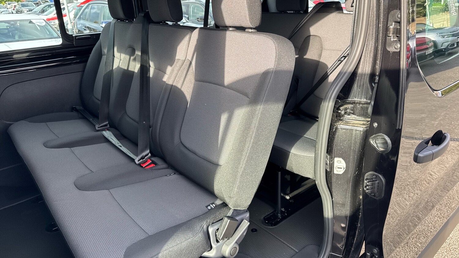 Used Renault Trafic 2025 for sale - 76354910: Photo 28