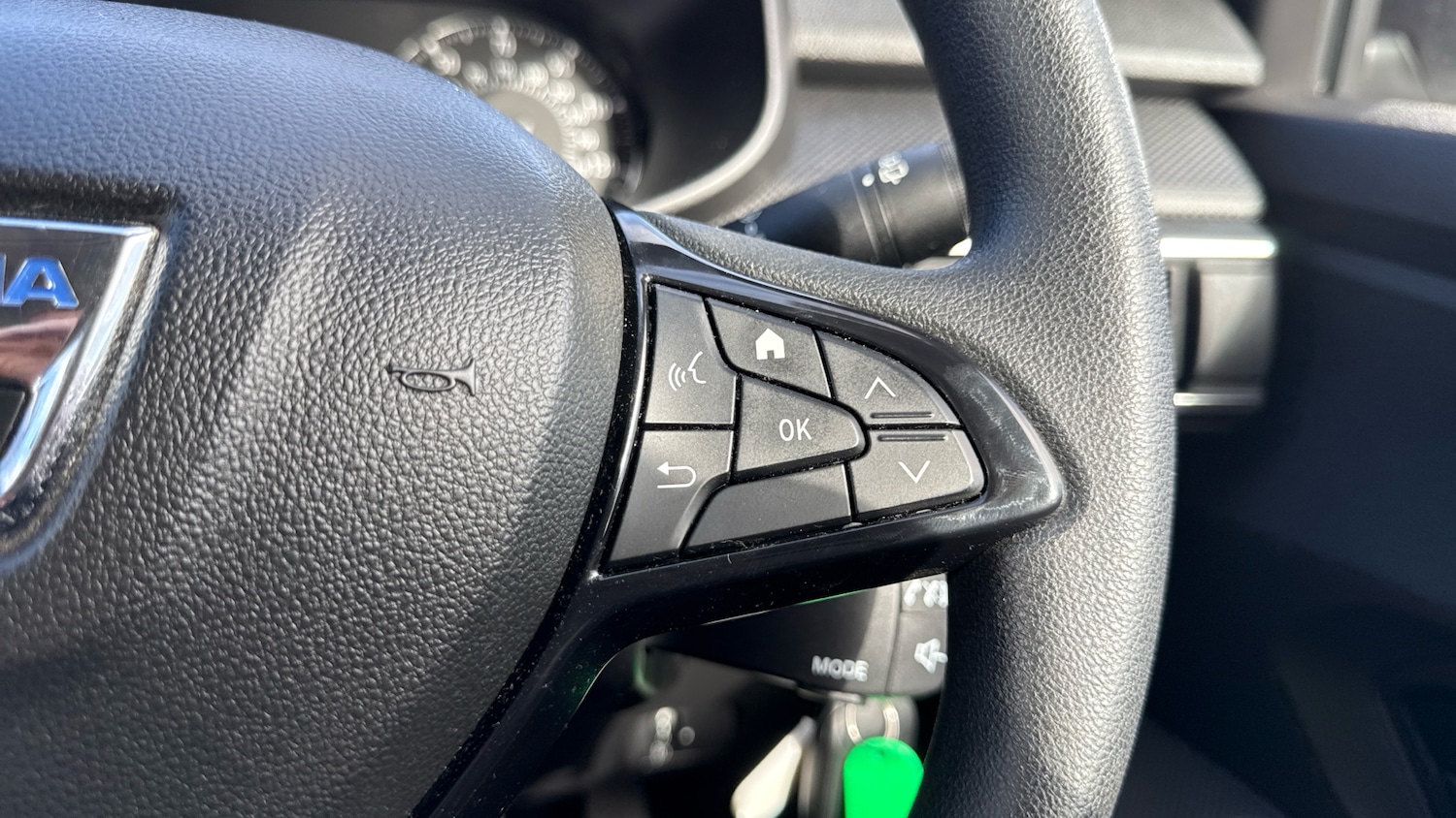 Used Dacia Sandero 2021 for sale - 76076272: Photo 25