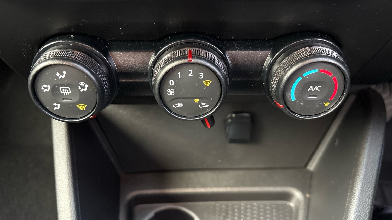 Used Dacia Duster 2020 for sale - 77418258: Photo 31