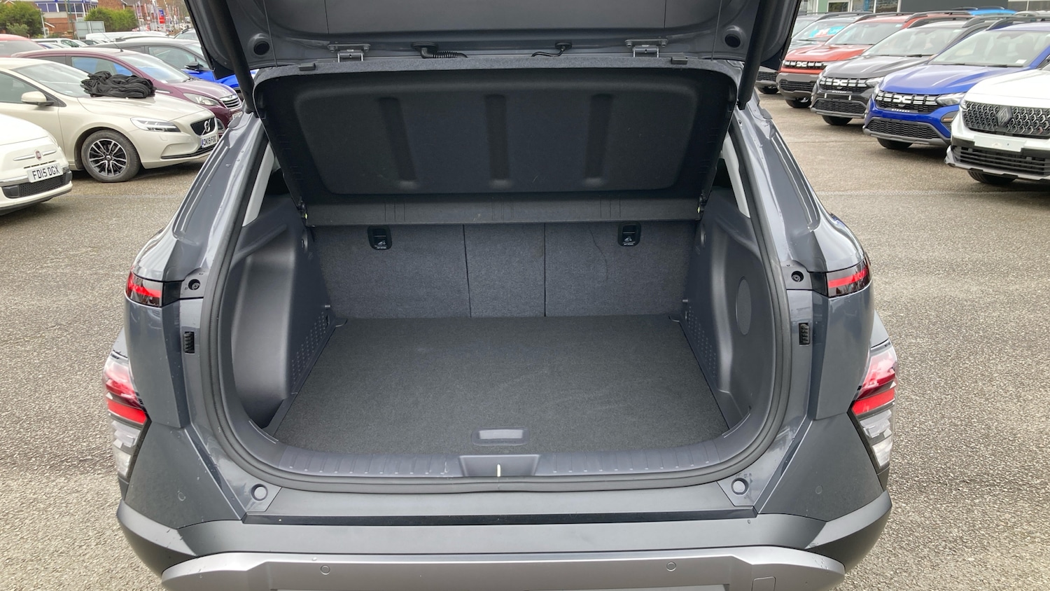 Used Hyundai KONA 2024 for sale - 77918486: Photo 4