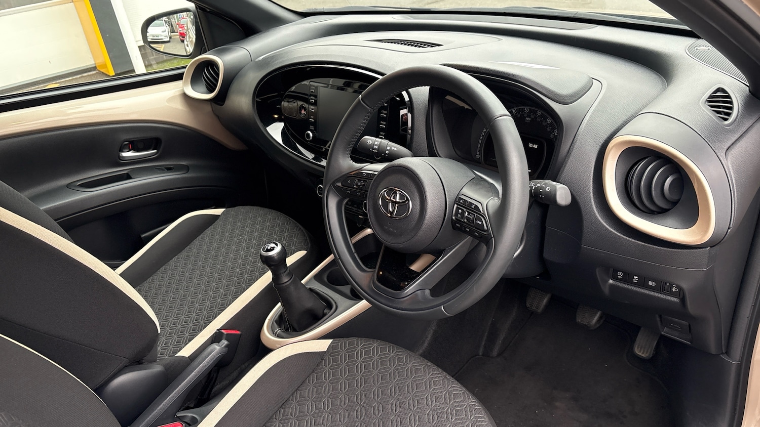 Used Toyota Aygo X 2023 for sale - 77460169: Photo 11