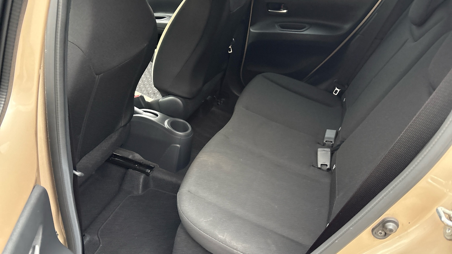 Used Toyota Aygo X 2023 for sale - 77460169: Photo 16