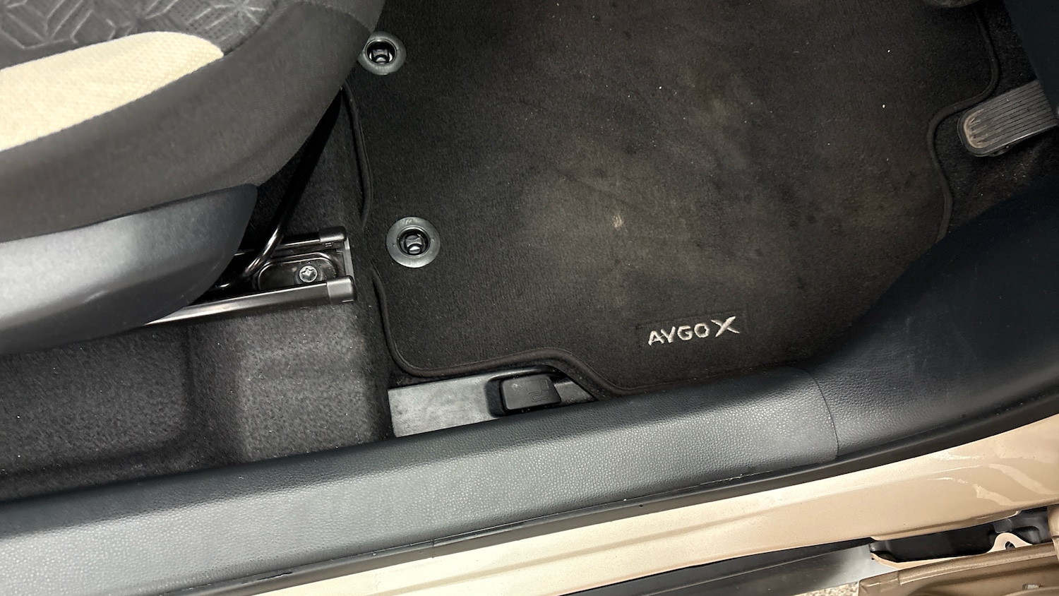 Used Toyota Aygo X 2023 for sale - 77460169: Photo 44