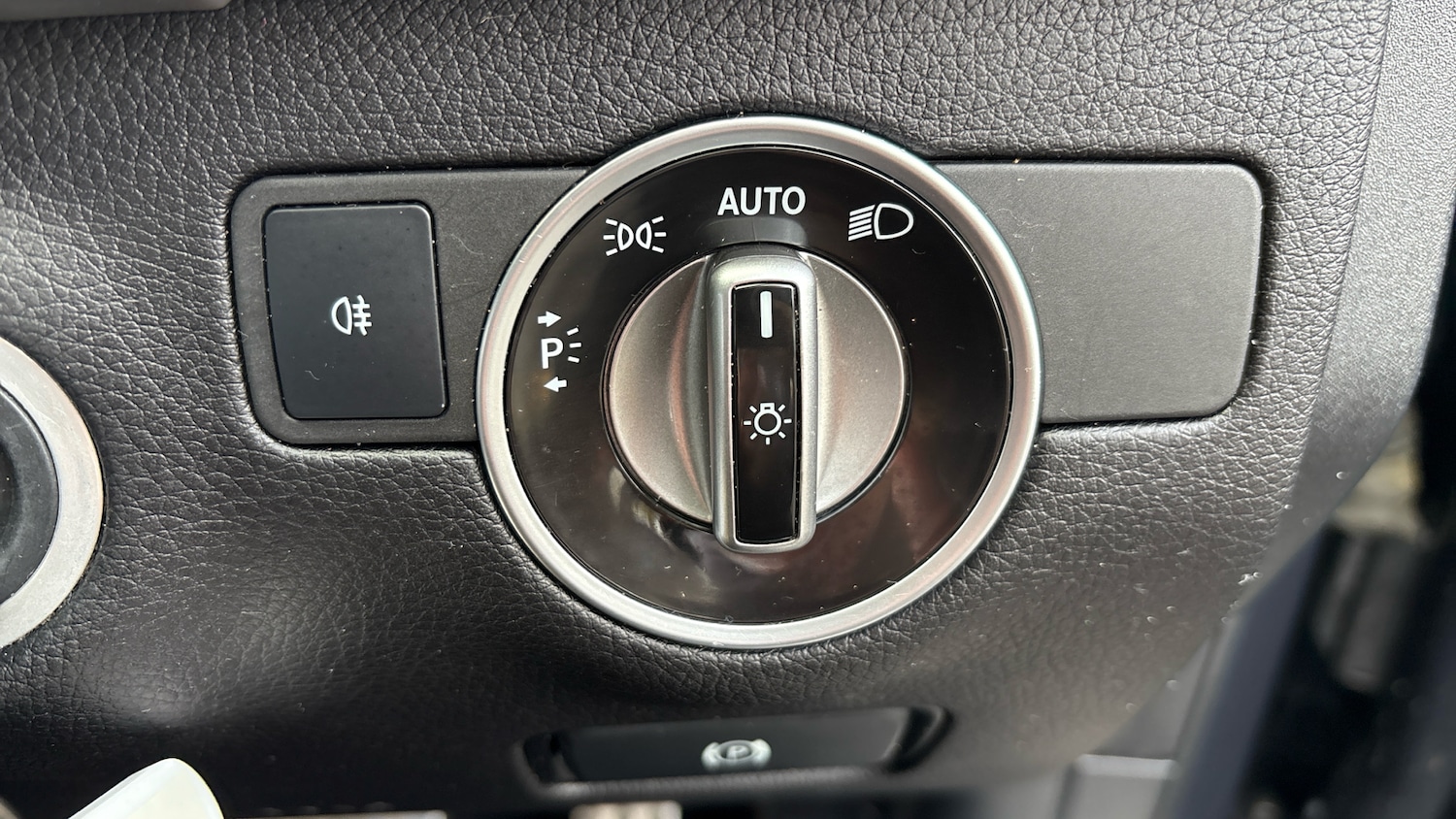 Used Mercedes-Benz M Class 2015 for sale - 76467871: Photo 42