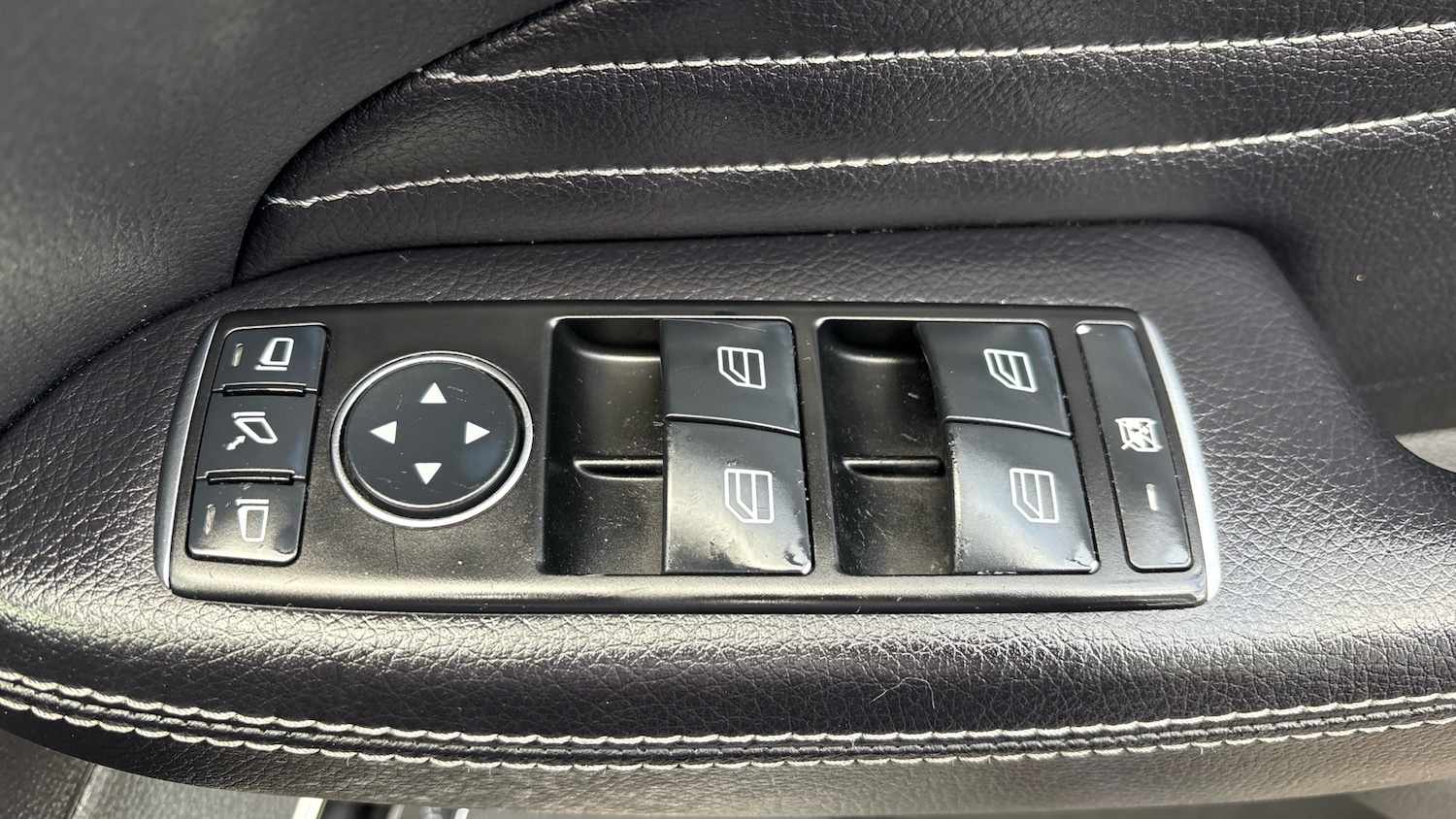 Used Mercedes-Benz M Class 2015 for sale - 76467871: Photo 45