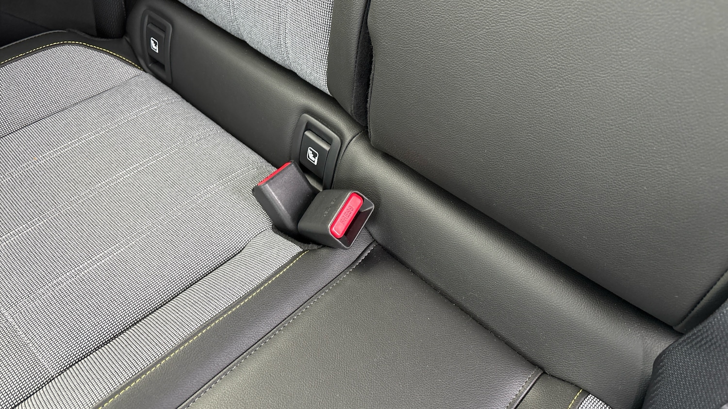 Used Renault Megane E Tech 2025 for sale - 76960624: Photo 17