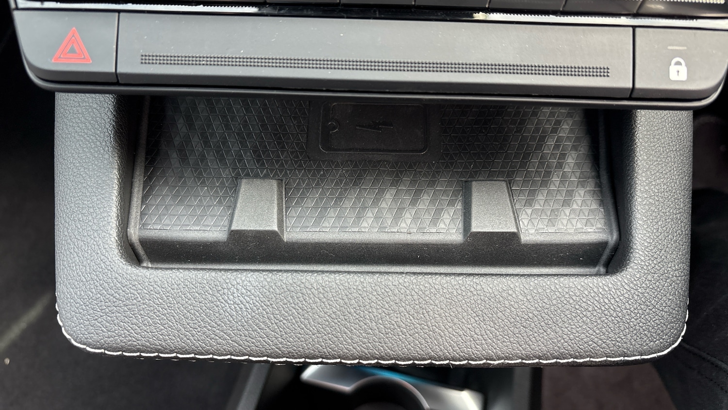 Used Renault Megane E Tech 2025 for sale - 76960624: Photo 26