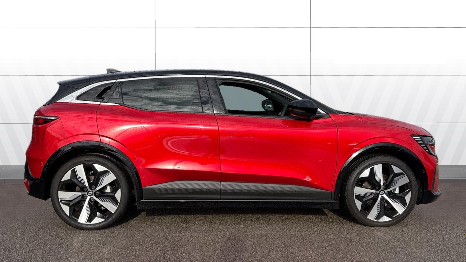 Used Renault Megane E Tech 2025 for sale - 76960624: Photo 5