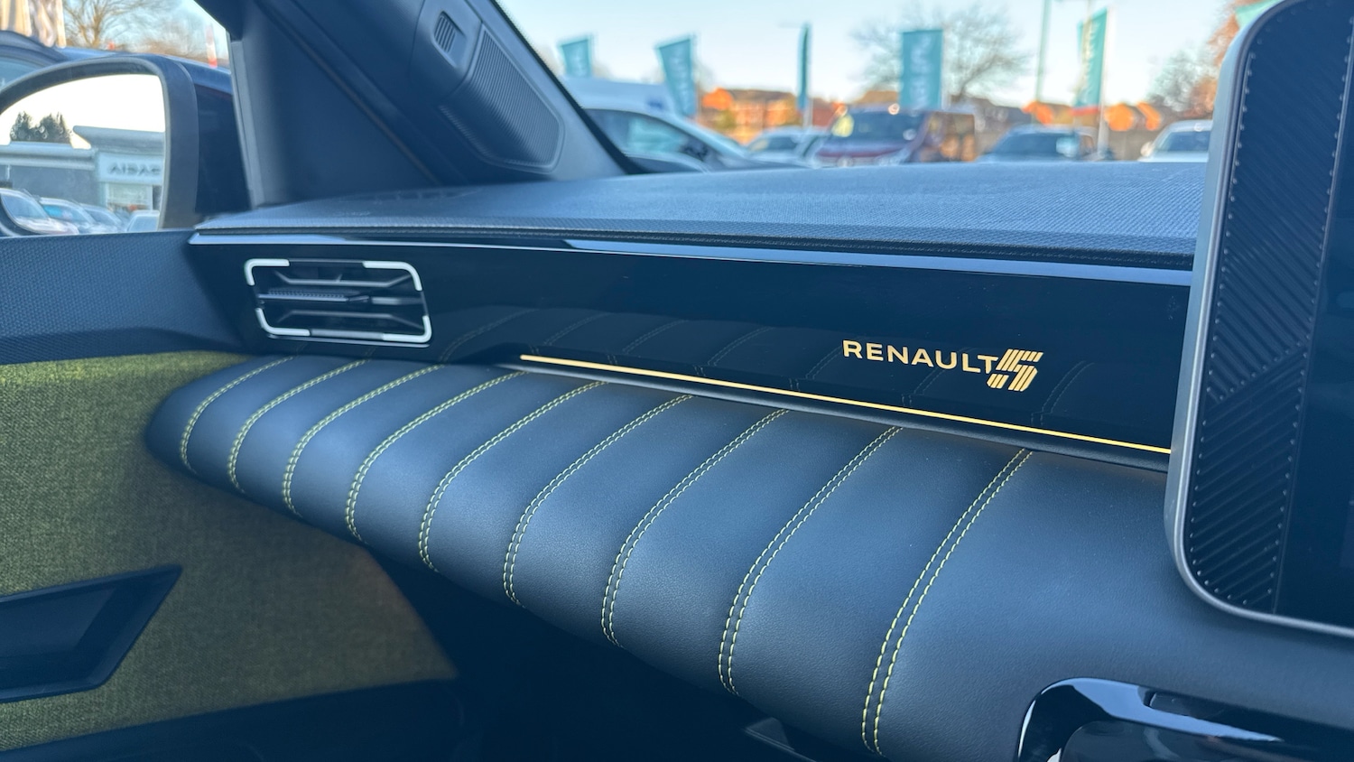 Used Renault 5 2025 for sale - 77963063: Photo 14