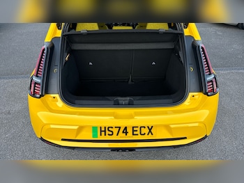 Used Renault 5 2025 for sale - 77963063: Photo