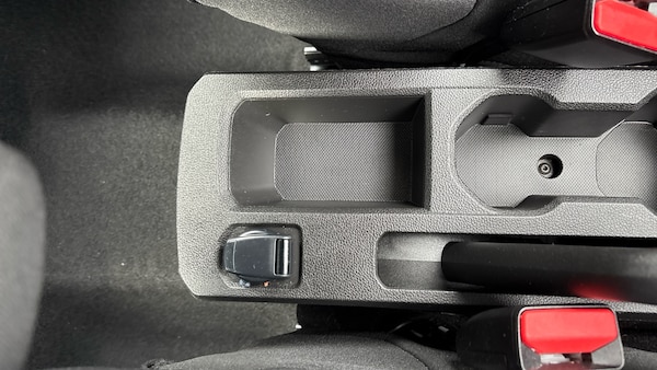 Used Dacia Sandero Stepway 2024 for sale - 76231598: Photo 30