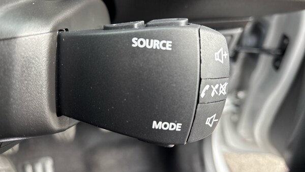 Used Dacia Sandero Stepway 2024 for sale - 76231598: Photo 33