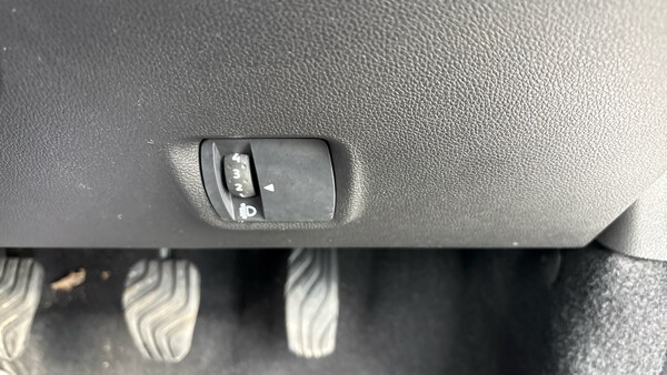 Used Dacia Sandero Stepway 2024 for sale - 76231598: Photo 35