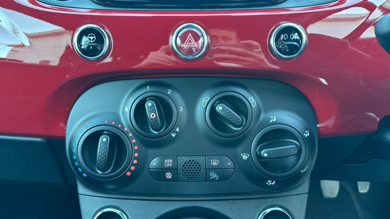 Used Fiat 500 2023 for sale - 78080490: Photo 54