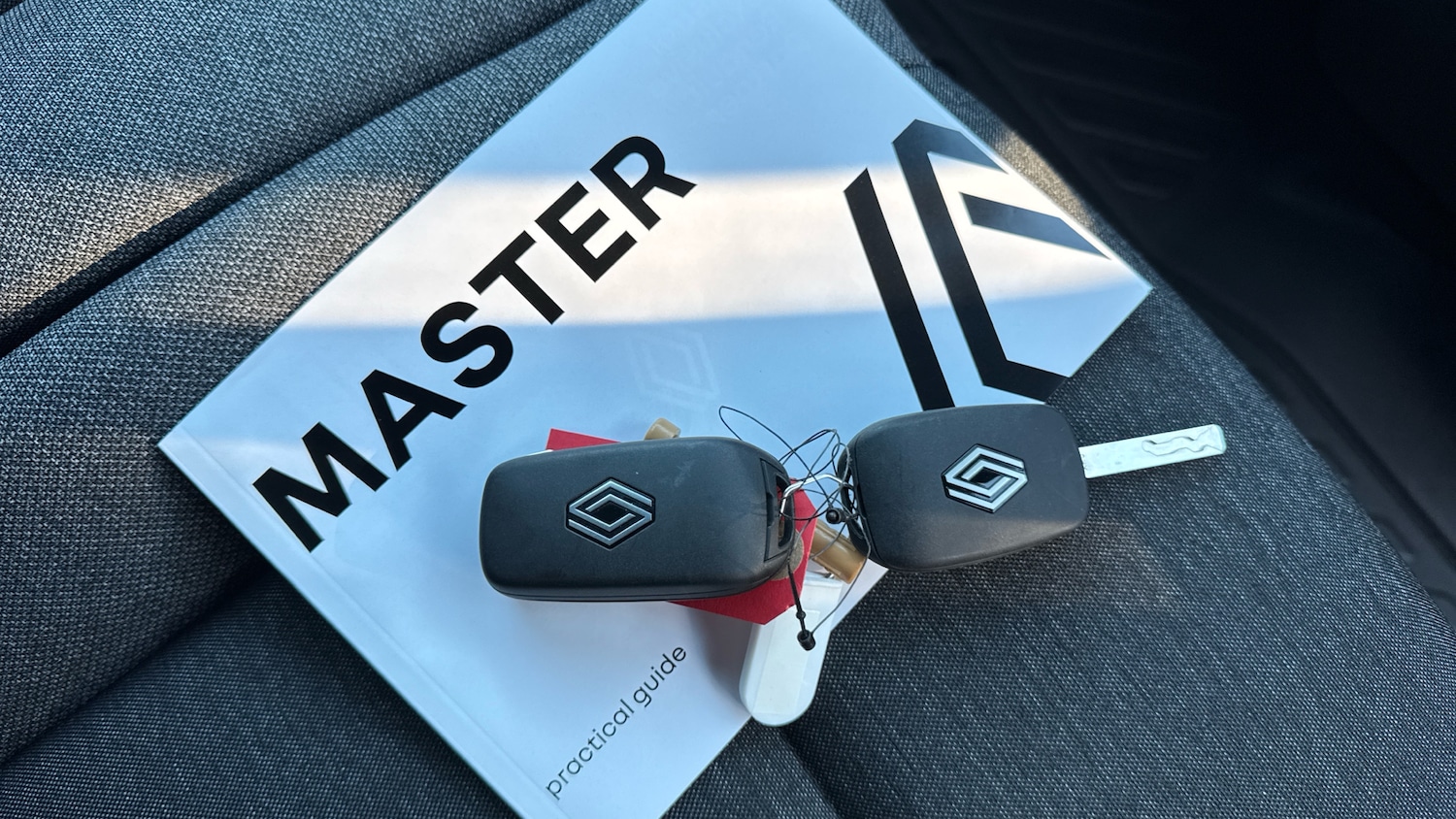 Used Renault Master 2025 for sale - 76627790: Photo 19